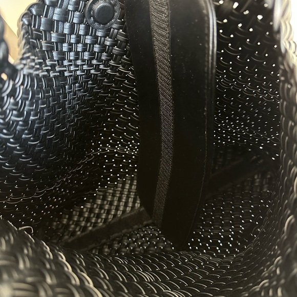 Woven Vegan Leather Black Hobo Tote Shoulder Bag - Picture 13 of 14